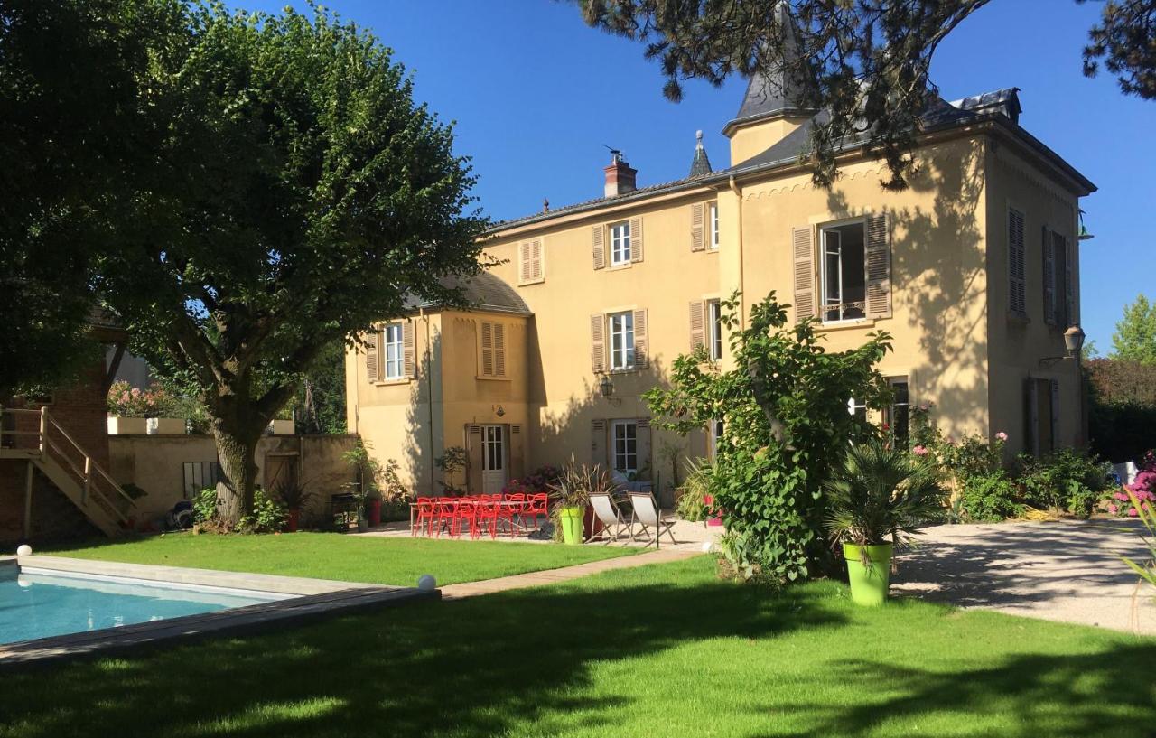 タッサン・ラ・ドゥミ・リュンヌ Aux Tourelles 1888 - Tres Proche Lyon Bed & Breakfast エクステリア 写真